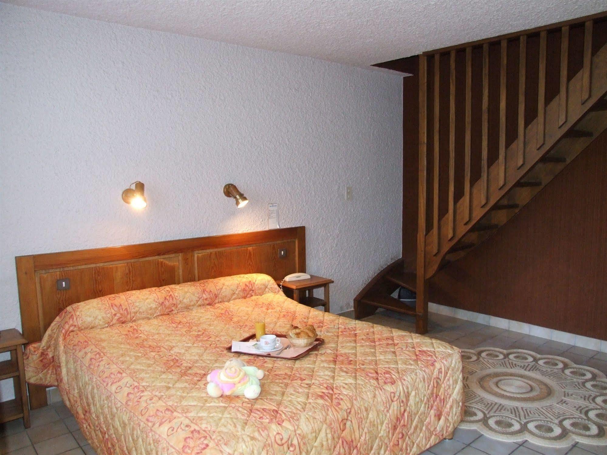 Hotel & Restaurant Azur La Freissinouse Esterno foto